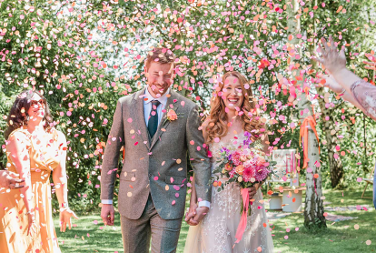 Georgia and Richard's confetti shot by Amy Cassidy Photography @amycassidyphotography