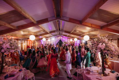 Photographer: @shiv_weddings 
Caterer: @tamutamu_uk
Decor: @occasions_by_plush
Makeup & Hair: @mish_mish_mua